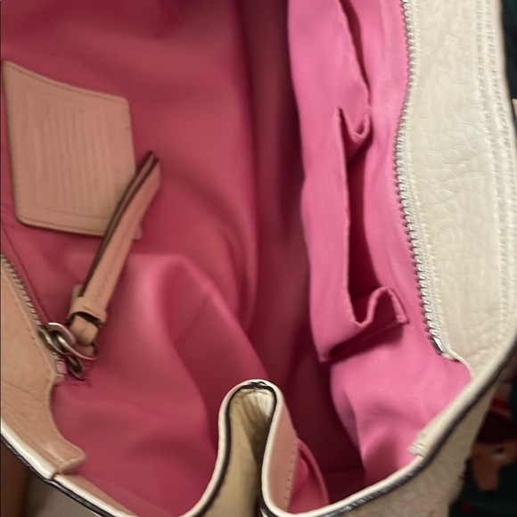 Elegant Cream Leather Tote Bag coach pebble - Picture 9 of 16